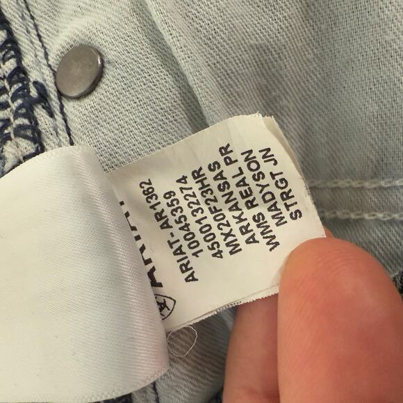 Ariat Women's Jeans R.E.A.L. Perfect Rise Madyson Straight Jean Blue 30 Short - Picture 6 of 9